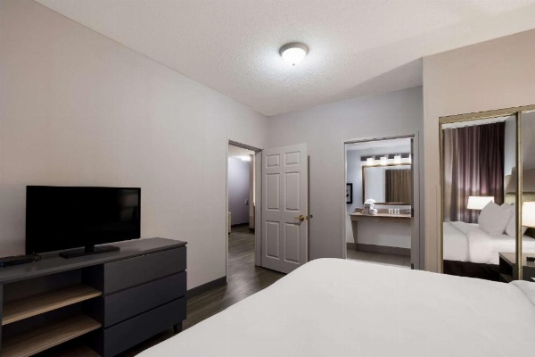 Country Inn & Suites by Radisson, Augusta at I-20, GA image 25